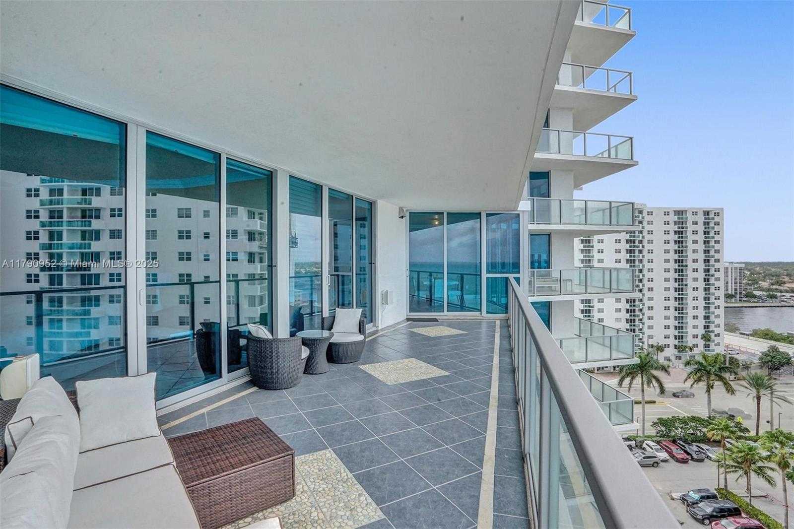 Small Image of 3101 SOUTH OCEAN DR #1003, Hollywood Number 38