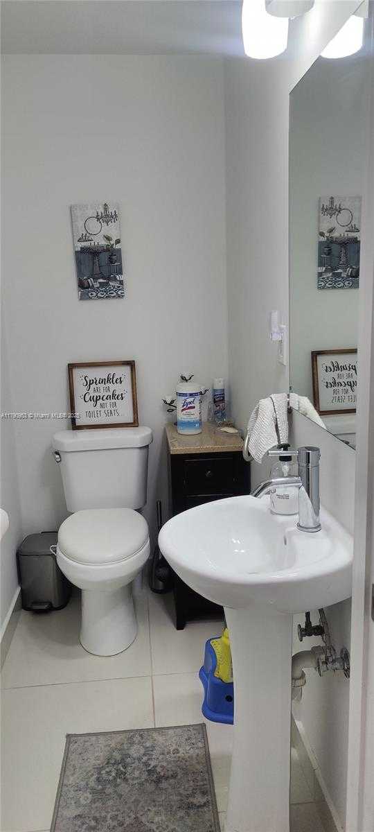 Small Image of 13721 SOUTH WEST 259TH LN, Homestead Number 15