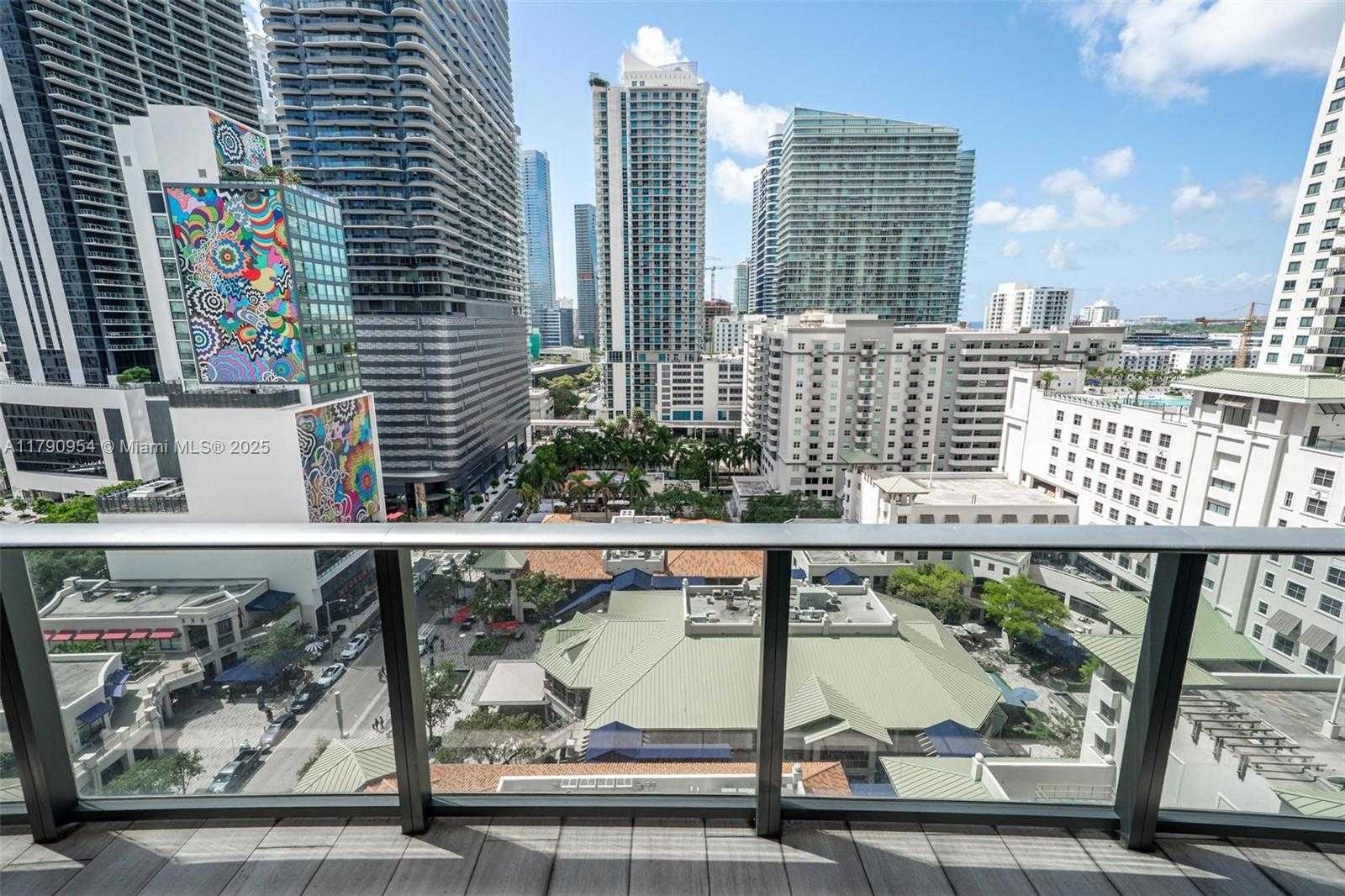Small Image of 45 SOUTH WEST 9TH ST #1205, Miami Number 20