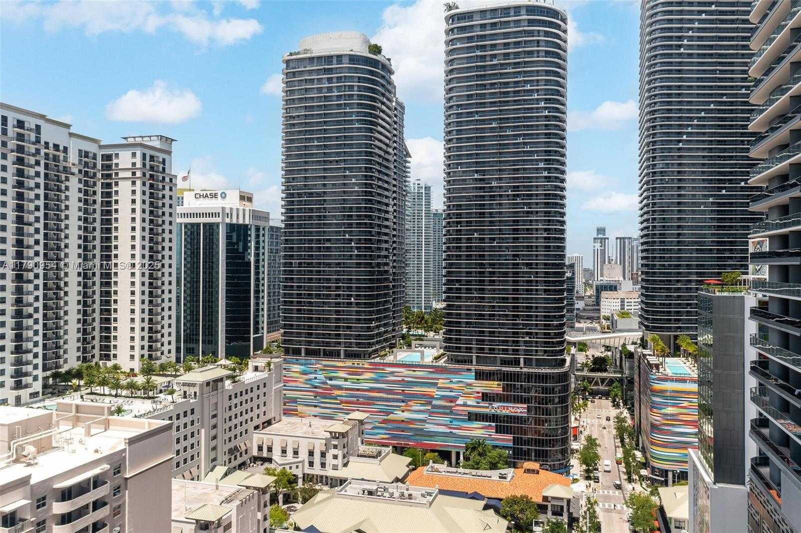 Small Image of 45 SOUTH WEST 9TH ST #1205, Miami Number 33