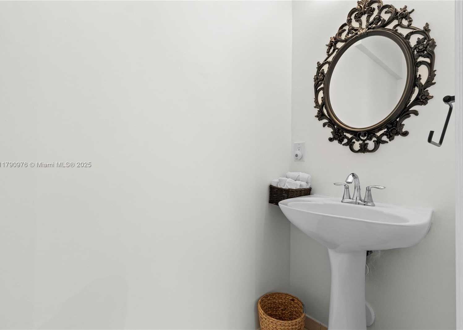 Small Image of 22364 SOUTH WEST 89TH PATH, Cutler Bay Number 11