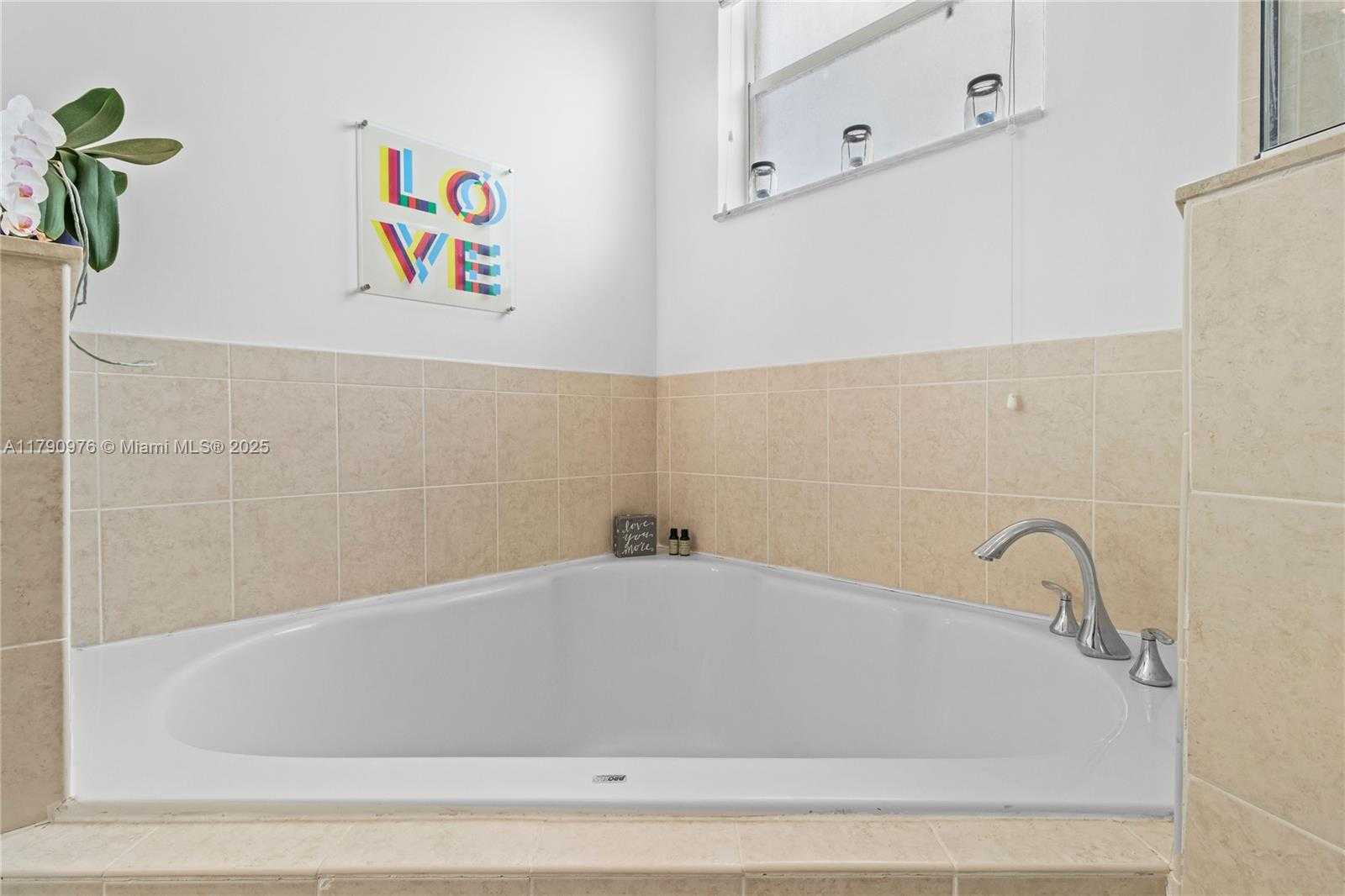 Small Image of 22364 SOUTH WEST 89TH PATH, Cutler Bay Number 33