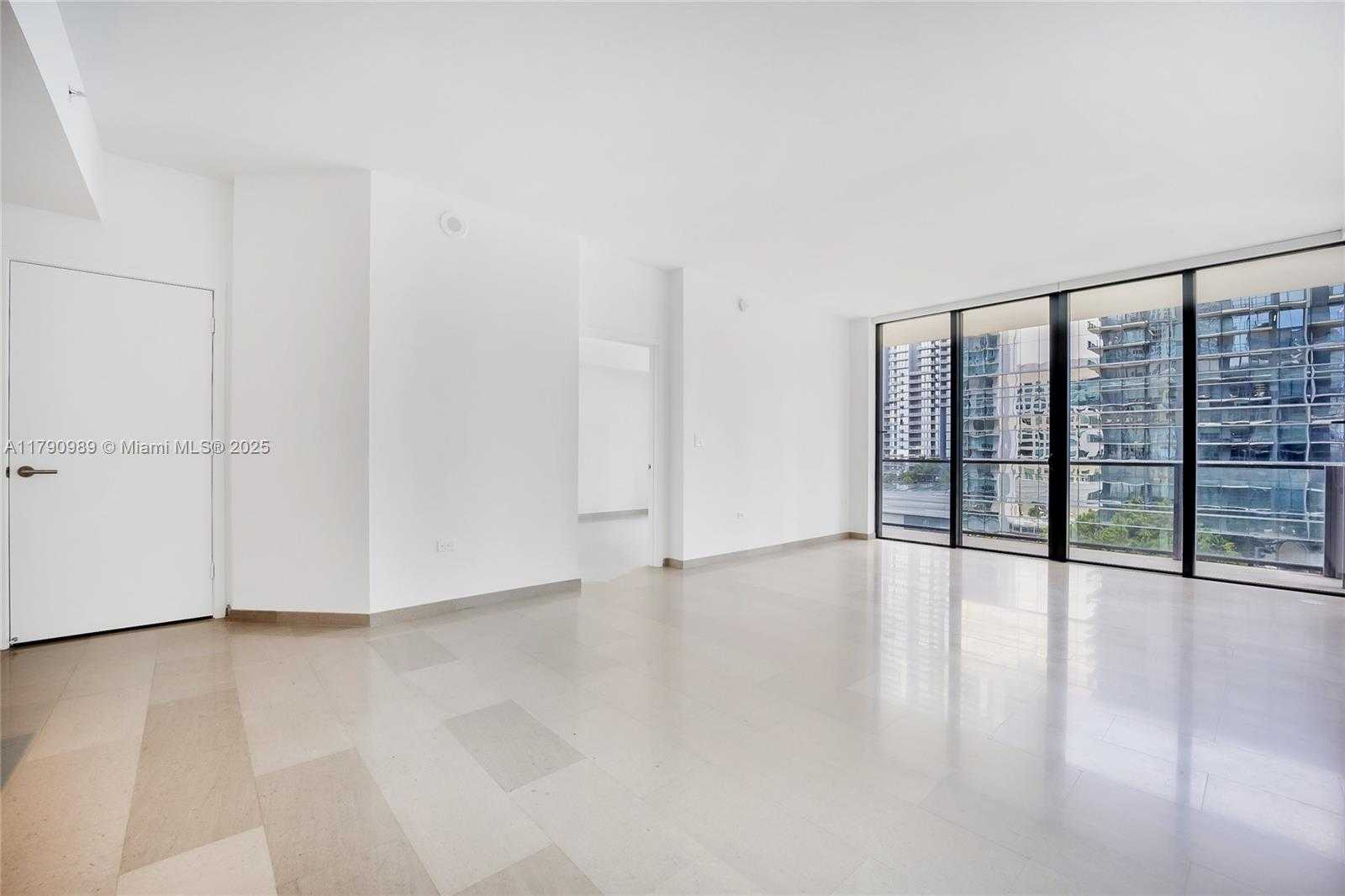 Small Image of 88 SOUTH WEST 7TH ST #1009, Miami Number 3