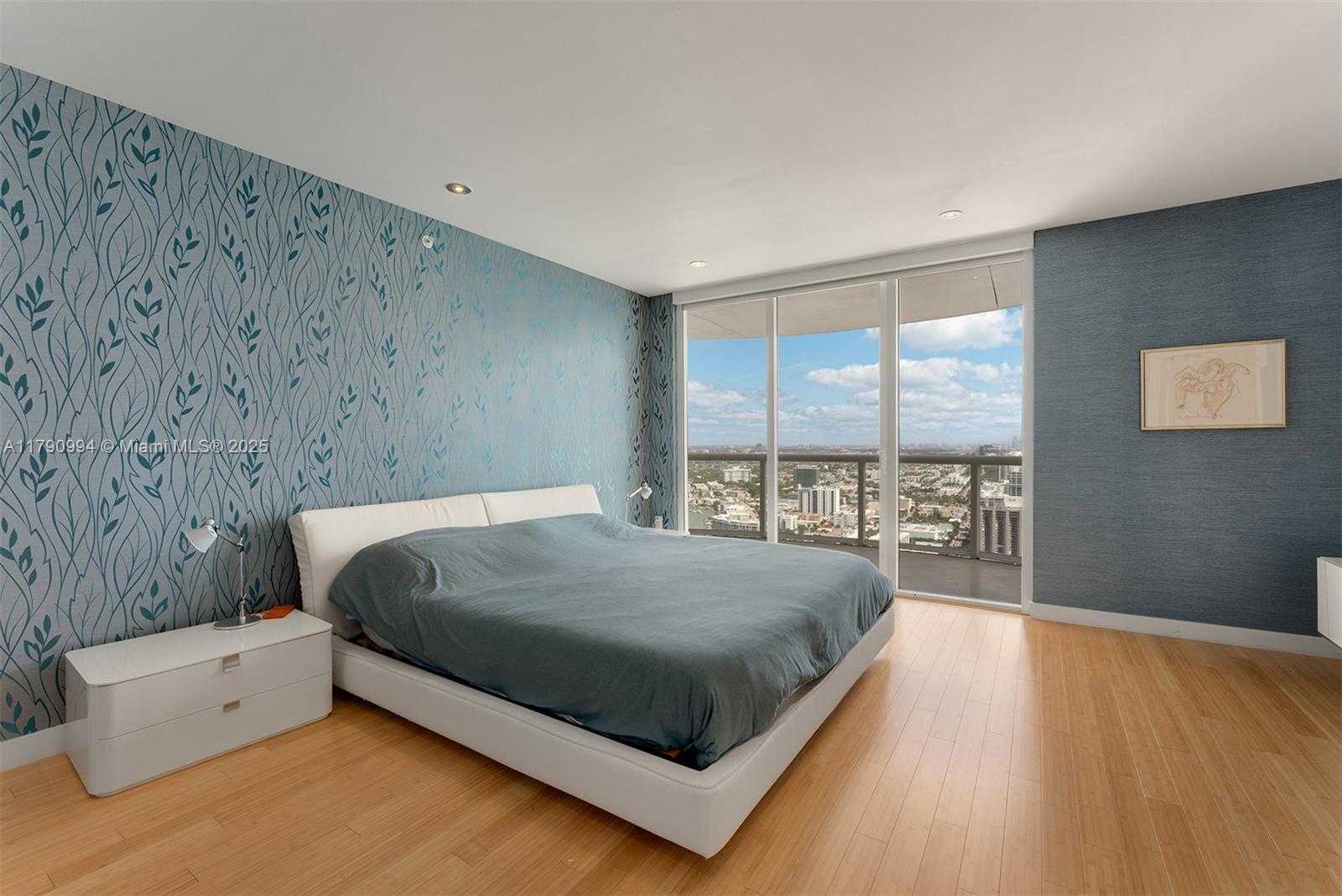 Small Image of 6365 COLLINS AVE #TS-11, Miami Beach Number 11