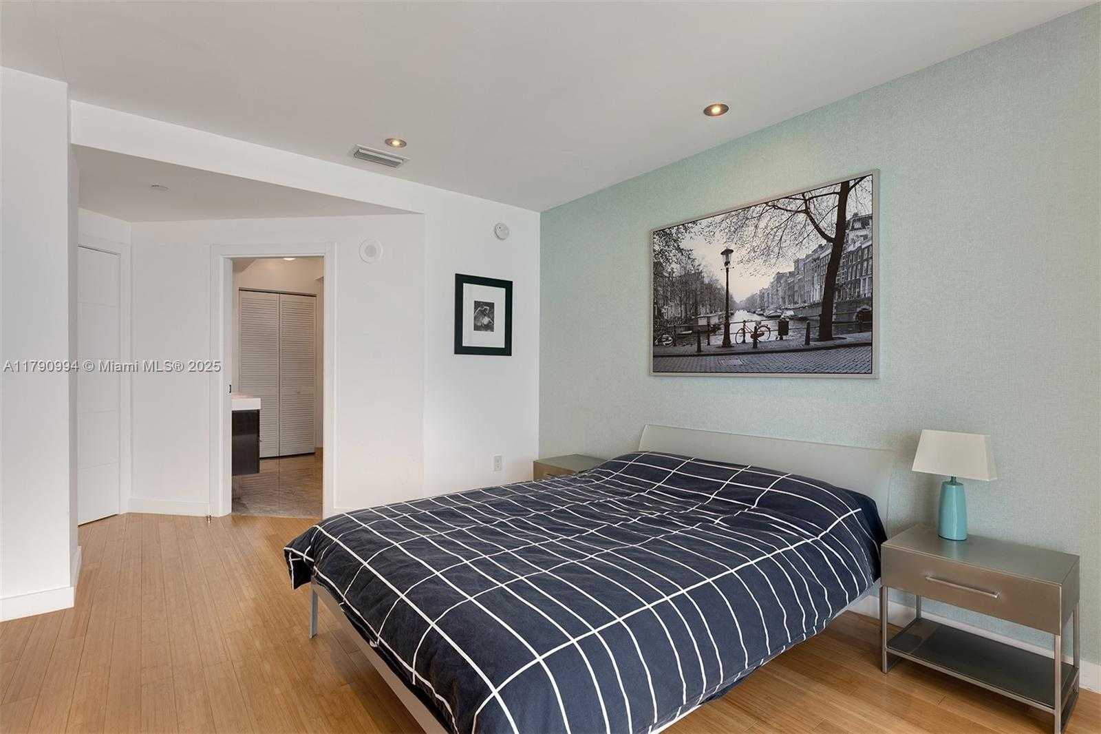 Small Image of 6365 COLLINS AVE #TS-11, Miami Beach Number 14