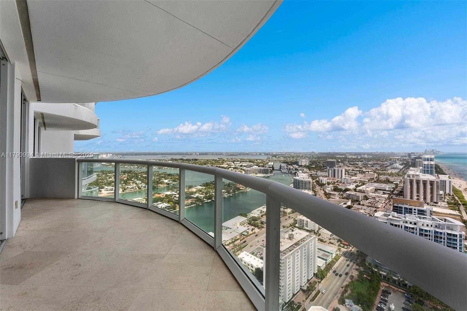 Small Image of 6365 COLLINS AVE #TS-11, Miami Beach Number 20