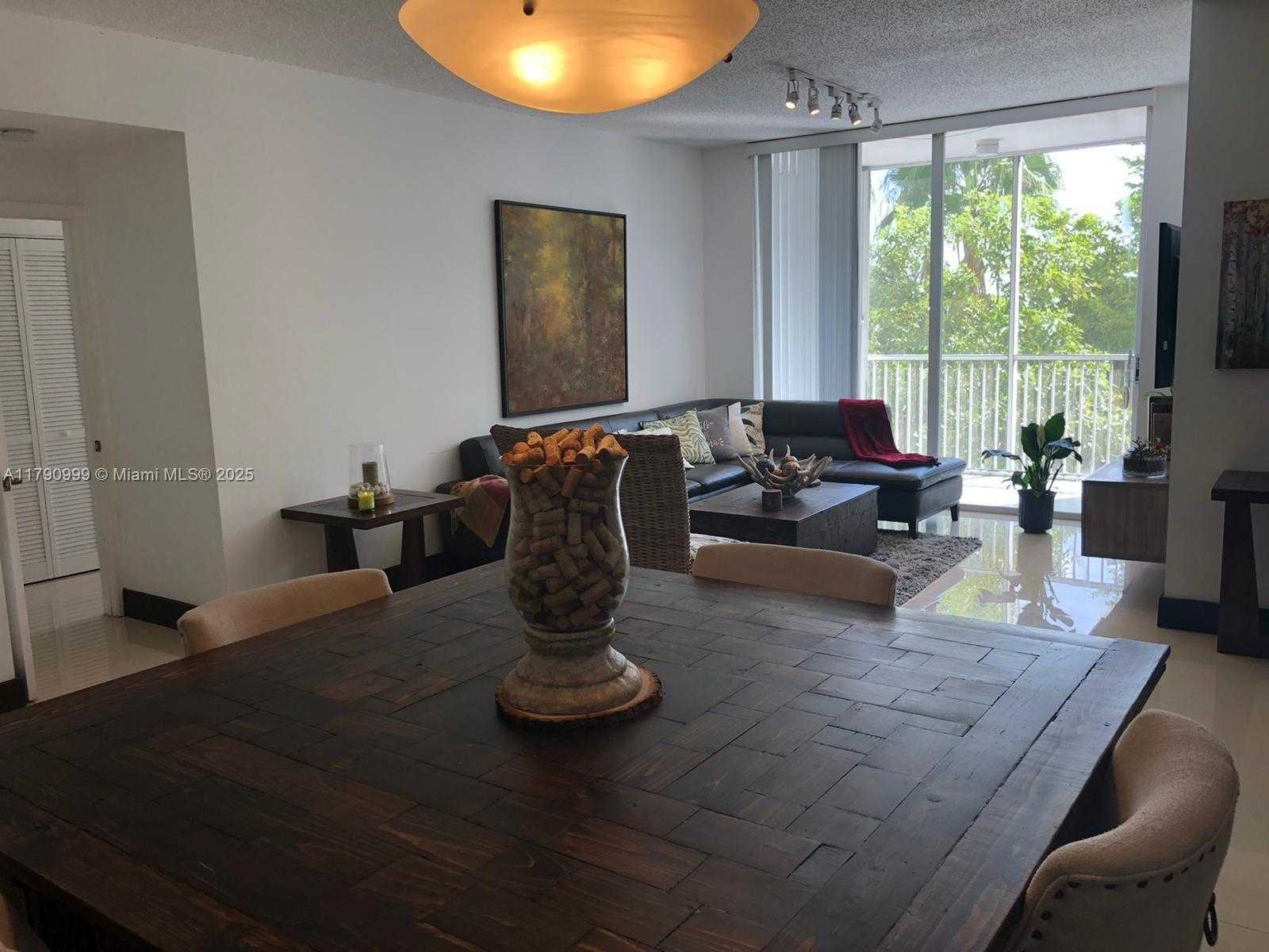 Small Image of 9725 NORTH WEST 52ND ST #407, Doral Number 2