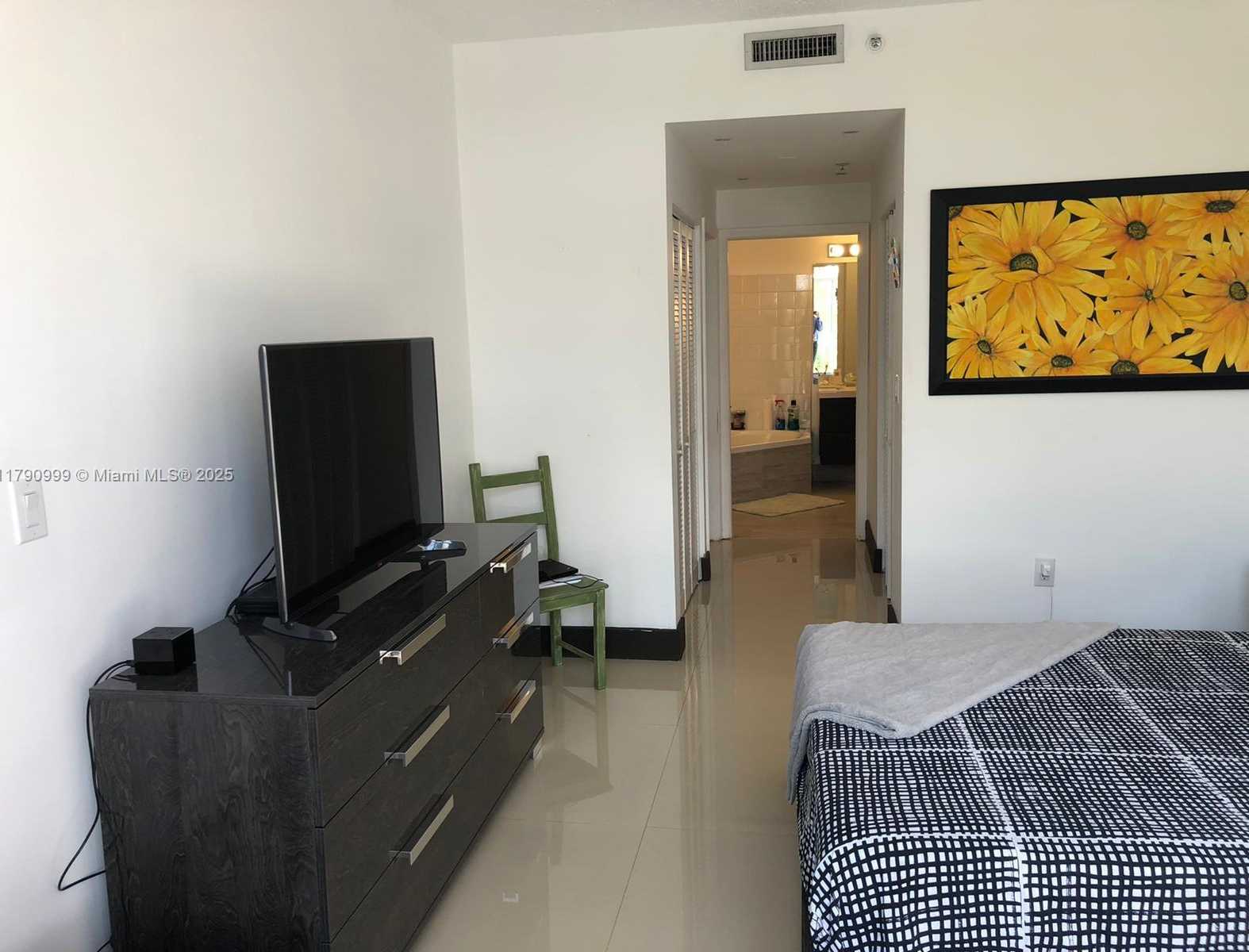 Small Image of 9725 NORTH WEST 52ND ST #407, Doral Number 5