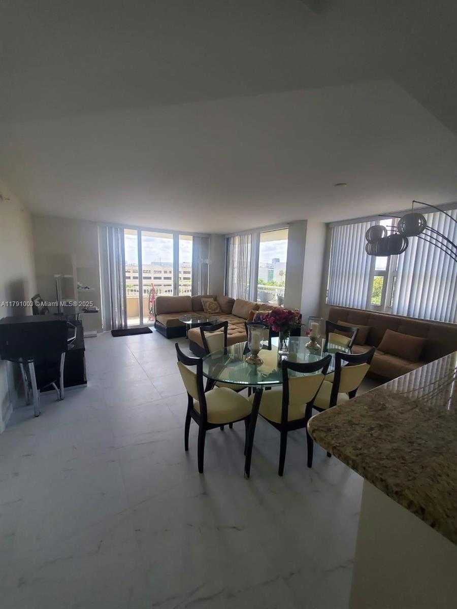 Small Image of 19501 WEST COUNTRY CLUB DR #509, Aventura Number 18
