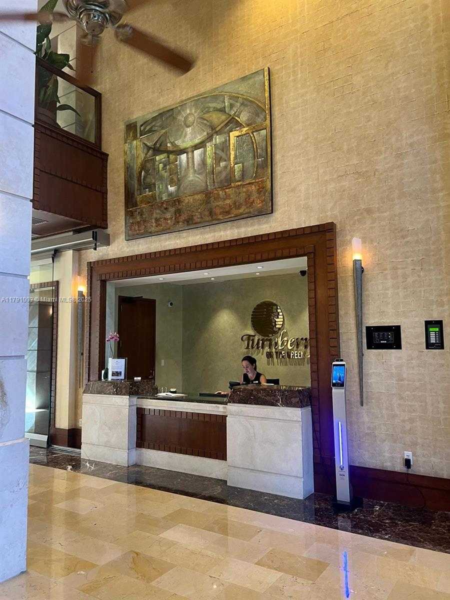 Small Image of 19501 WEST COUNTRY CLUB DR #509, Aventura Number 3