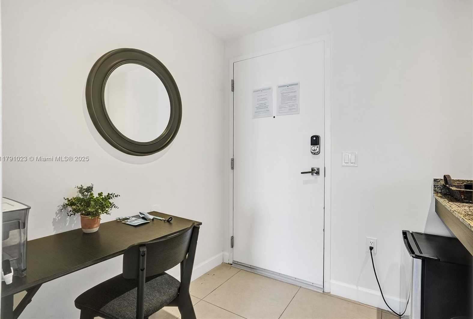 Small Image of 5350 #1804, Doral Number 31