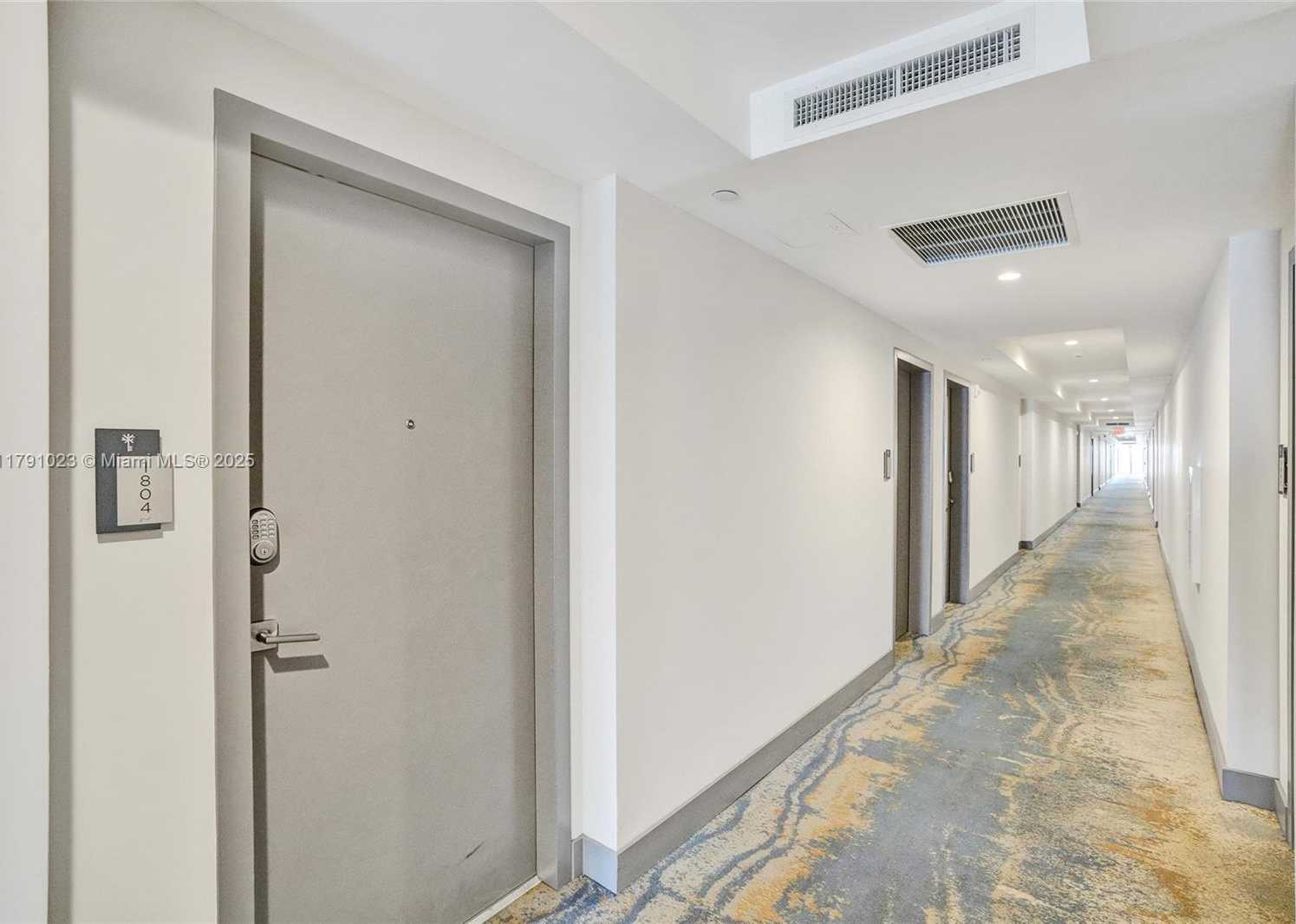 Small Image of 5350 #1804, Doral Number 51