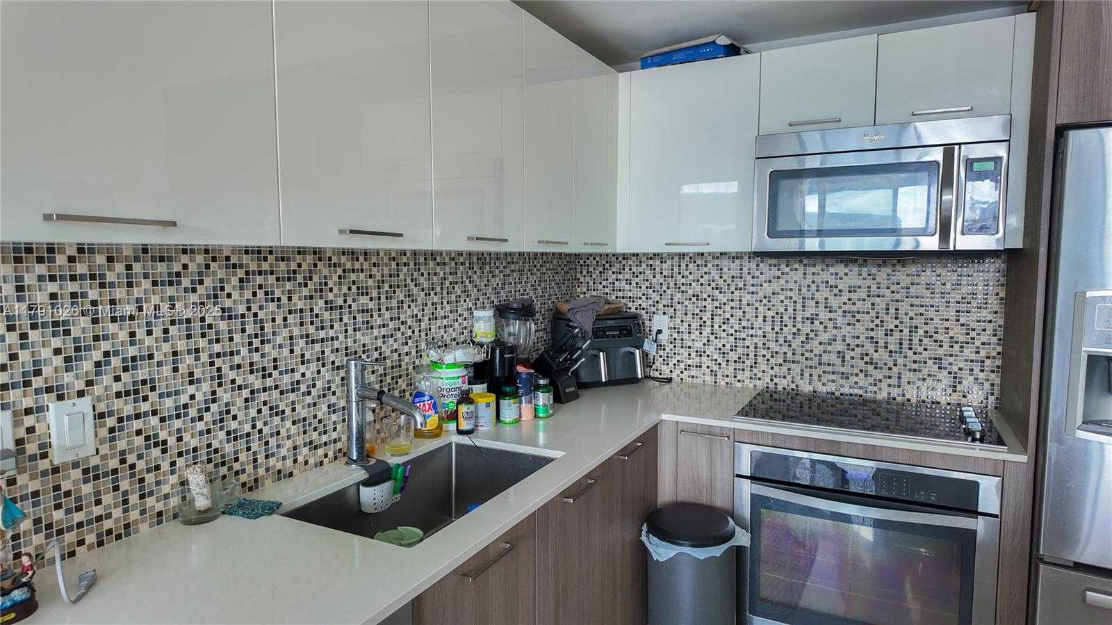 Small Image of 5300 PASEO BLVD #1807, Doral Number 10