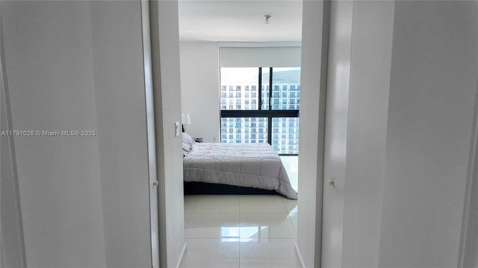 Small Image of 5300 PASEO BLVD #1807, Doral Number 11
