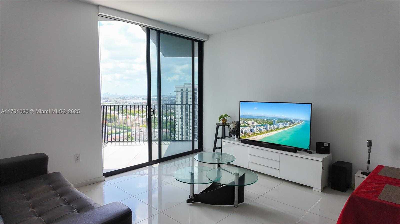 Small Image of 5300 PASEO BLVD #1807, Doral Number 6