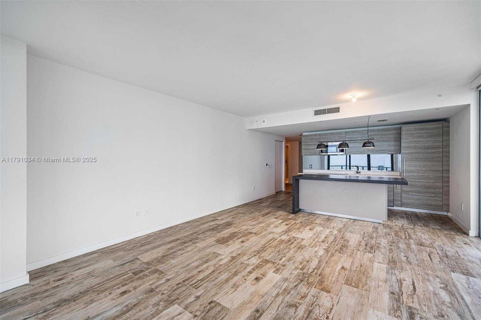 Small Image of 650 NORTH EAST 32ND ST #4407, Miami Number 10