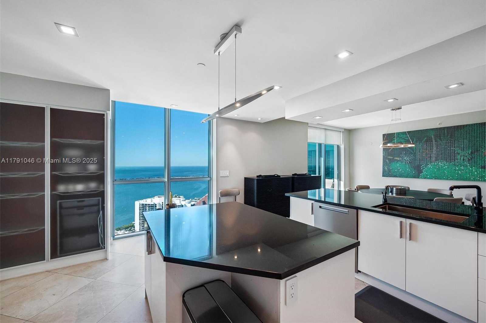 Small Image of 1331 BRICKELL BAY DR #3711, Miami Number 20