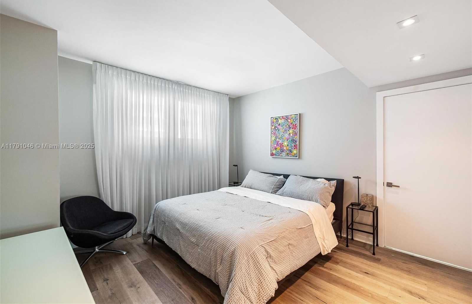 Small Image of 1331 BRICKELL BAY DR #3711, Miami Number 38