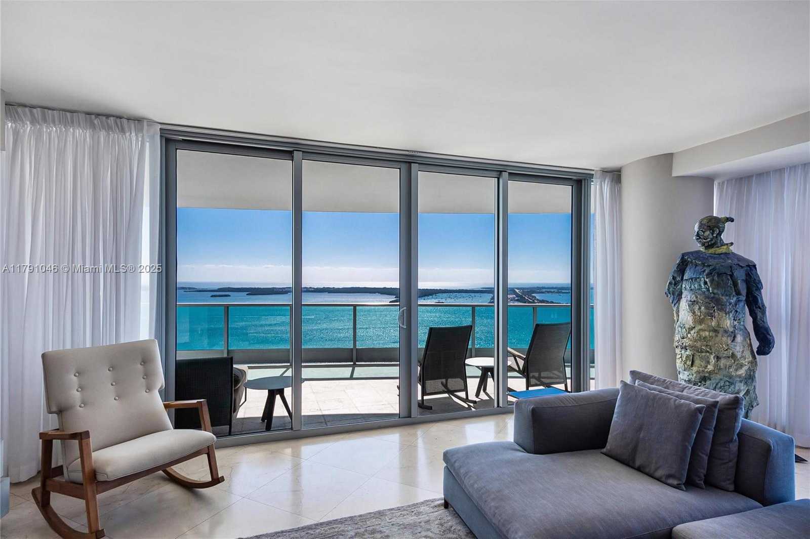 Small Image of 1331 BRICKELL BAY DR #3711, Miami Number 4