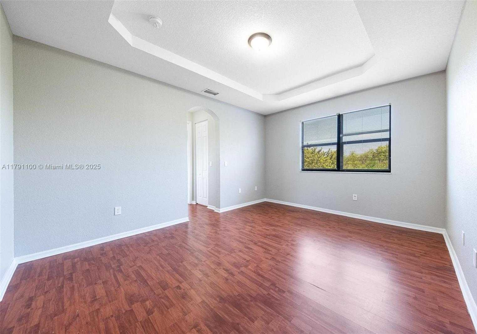 Small Image of 8904 SOUTH WEST 229TH ST, Cutler Bay Number 34