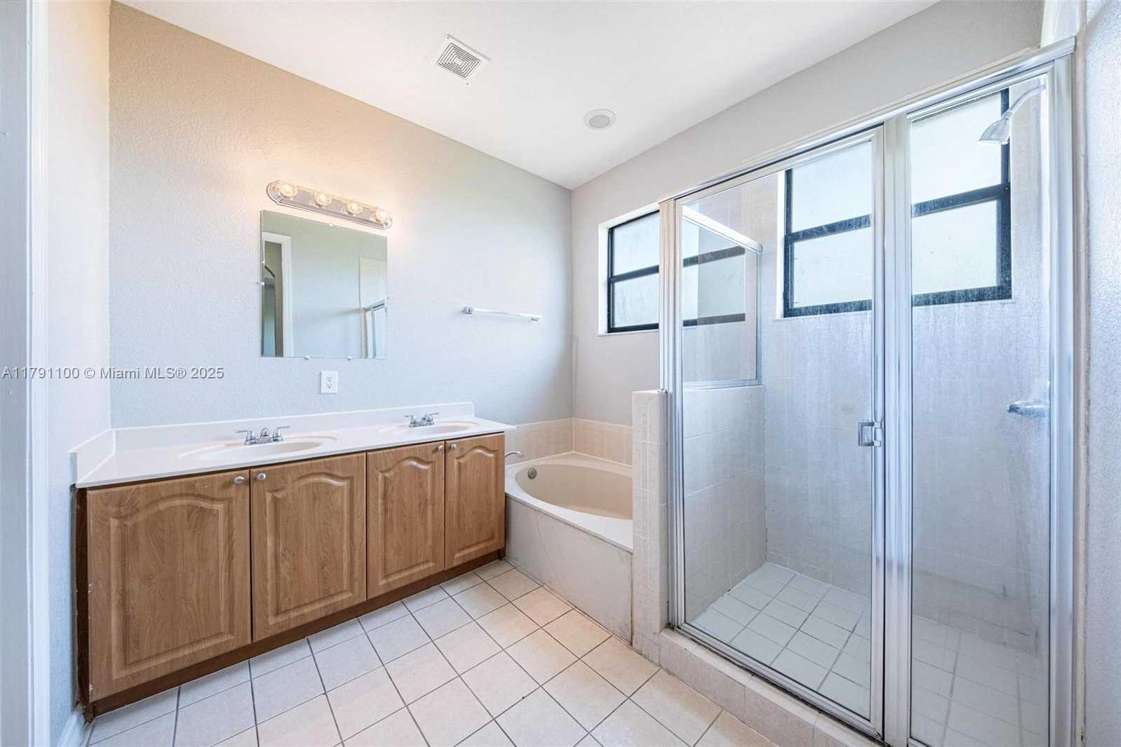 Small Image of 8904 SOUTH WEST 229TH ST, Cutler Bay Number 38
