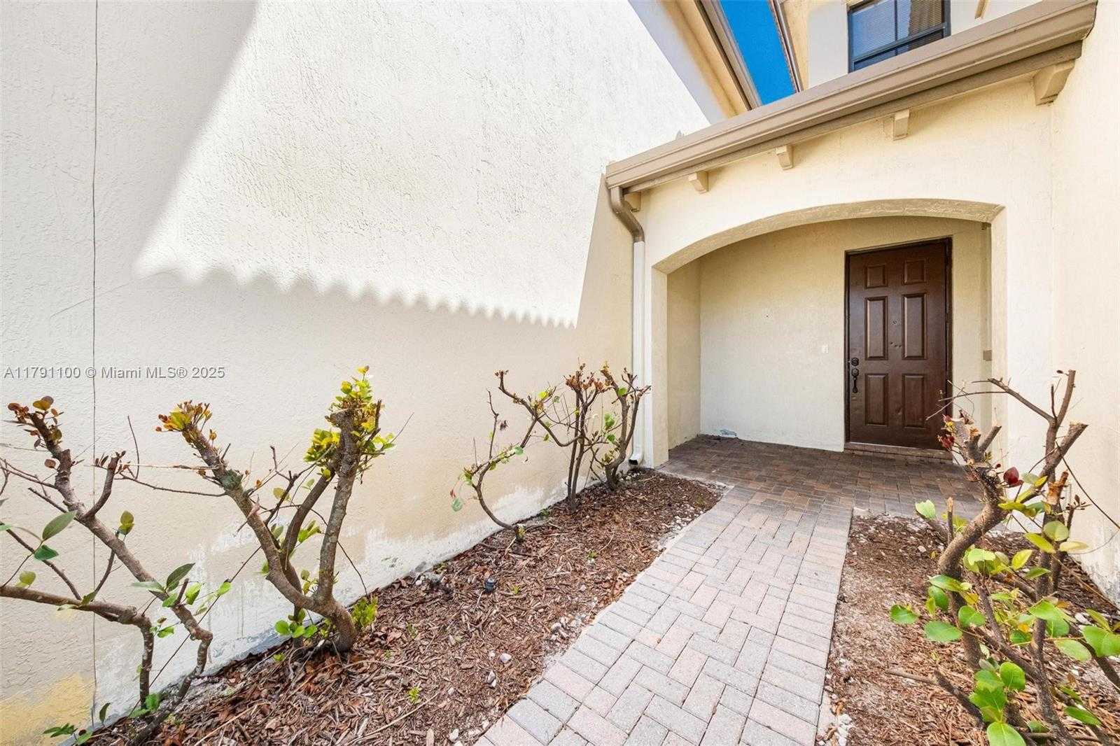 Small Image of 8904 SOUTH WEST 229TH ST, Cutler Bay Number 9