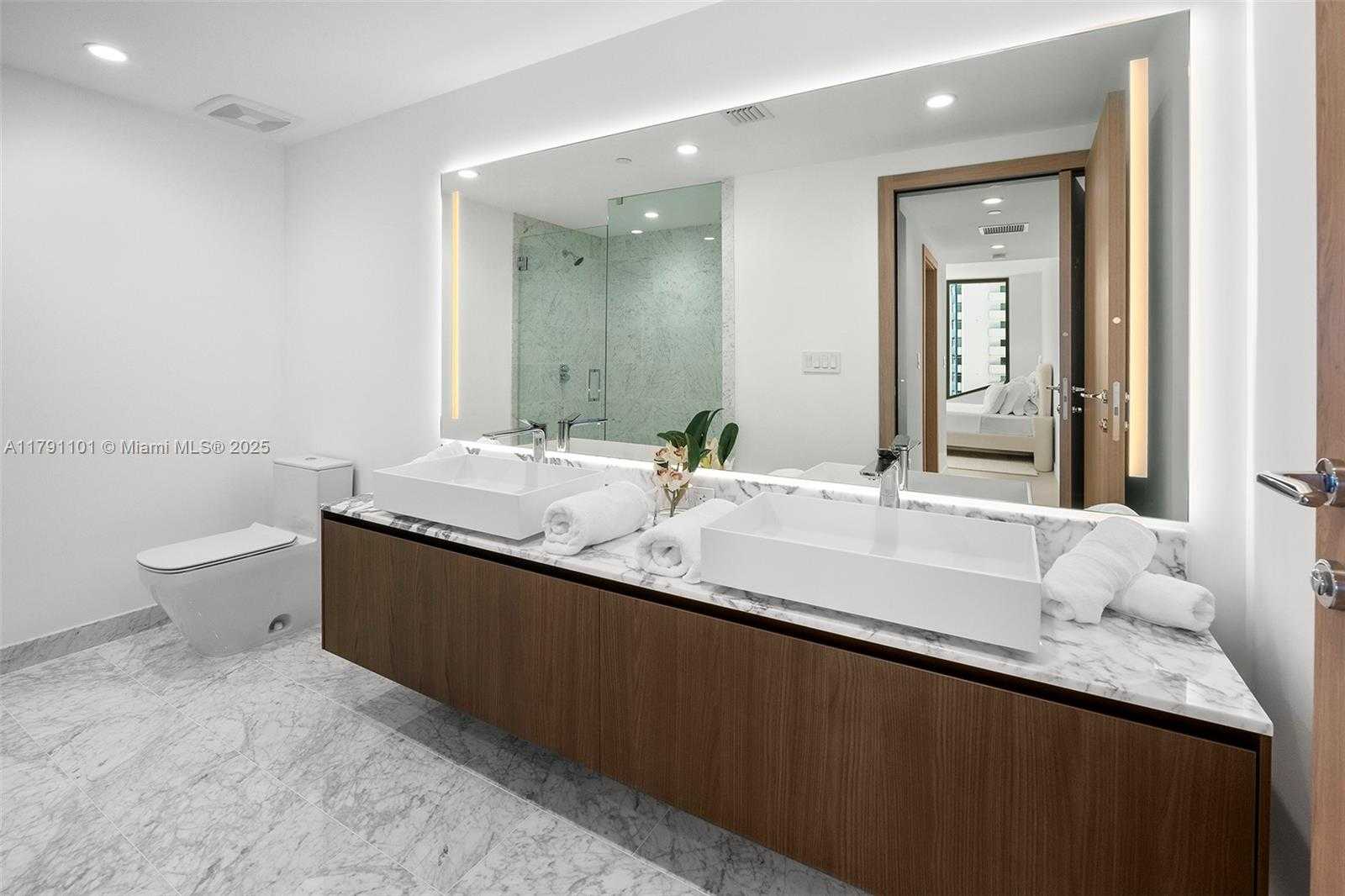 Small Image of 1135 103RD ST #606, Bay Harbor Islands Number 21