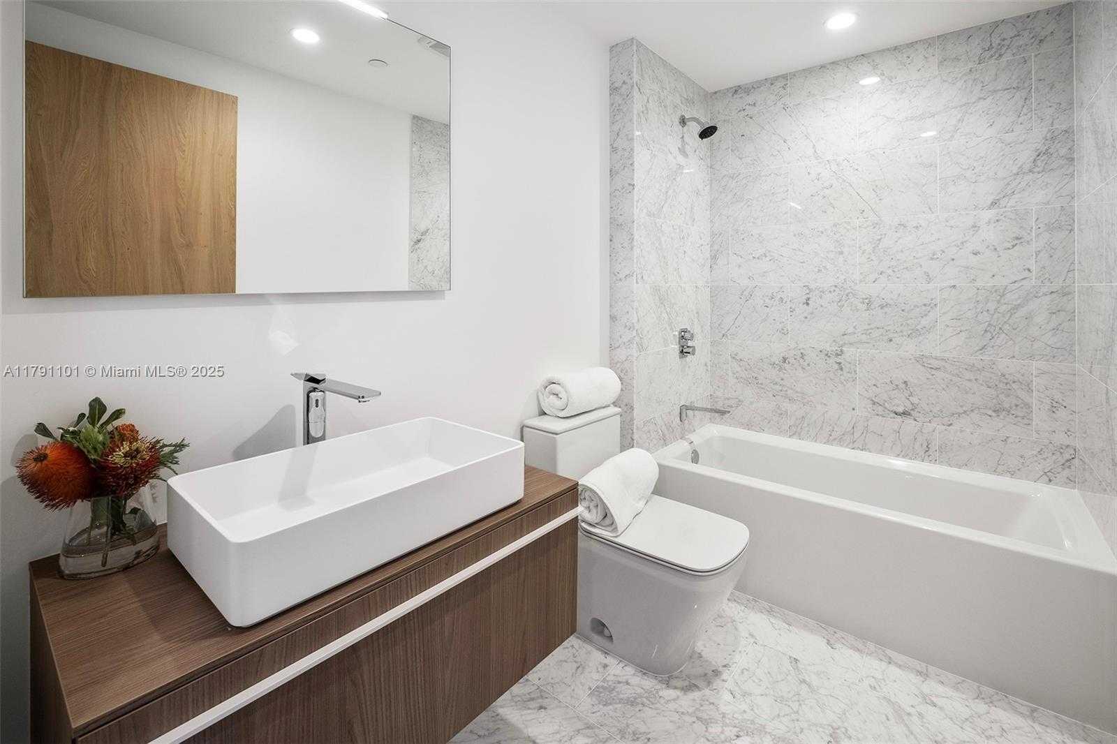 Small Image of 1135 103RD ST #606, Bay Harbor Islands Number 23