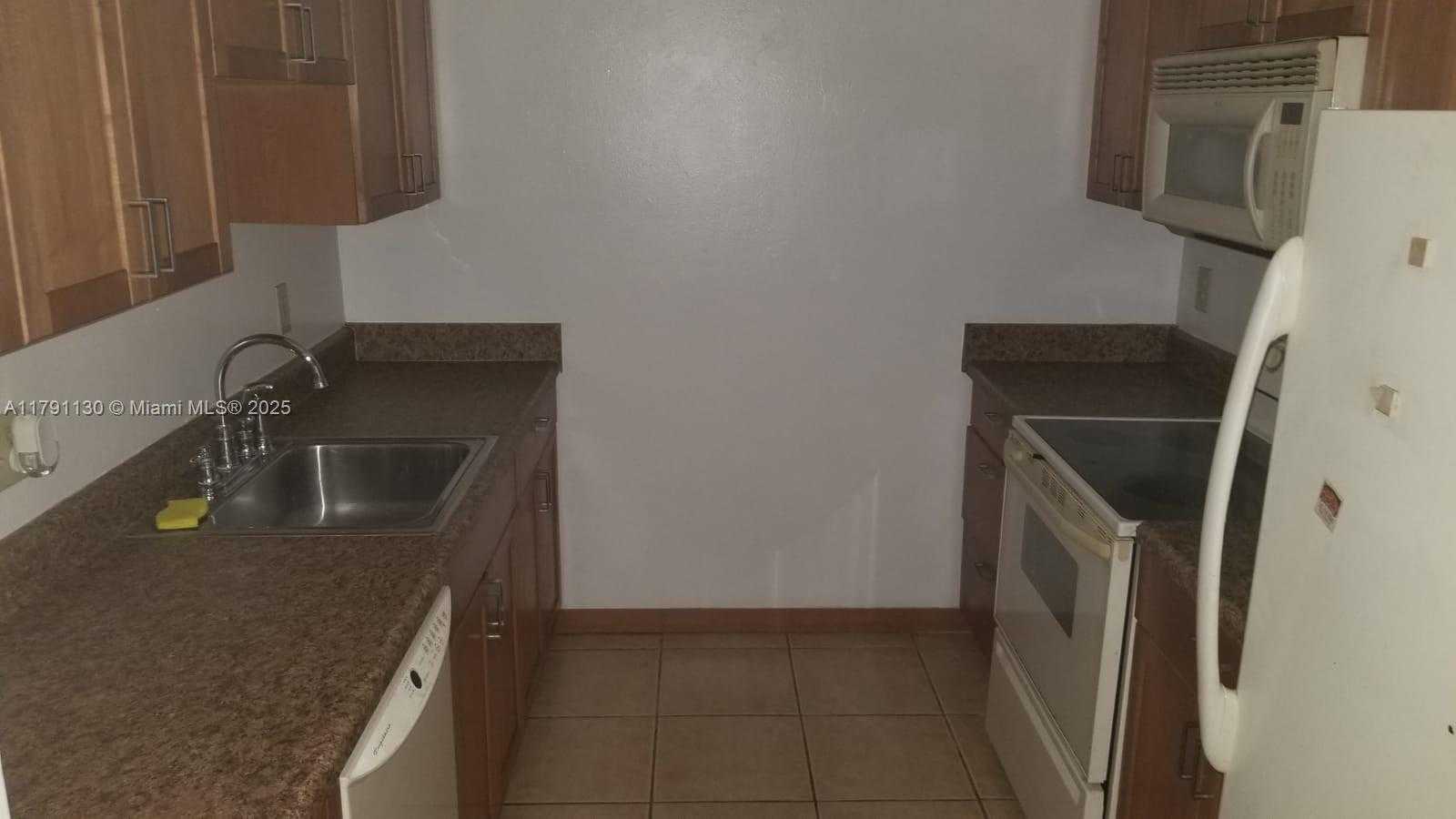 Small Image of 8240 SOUTH WEST 210TH ST #313, Cutler Bay Number 12