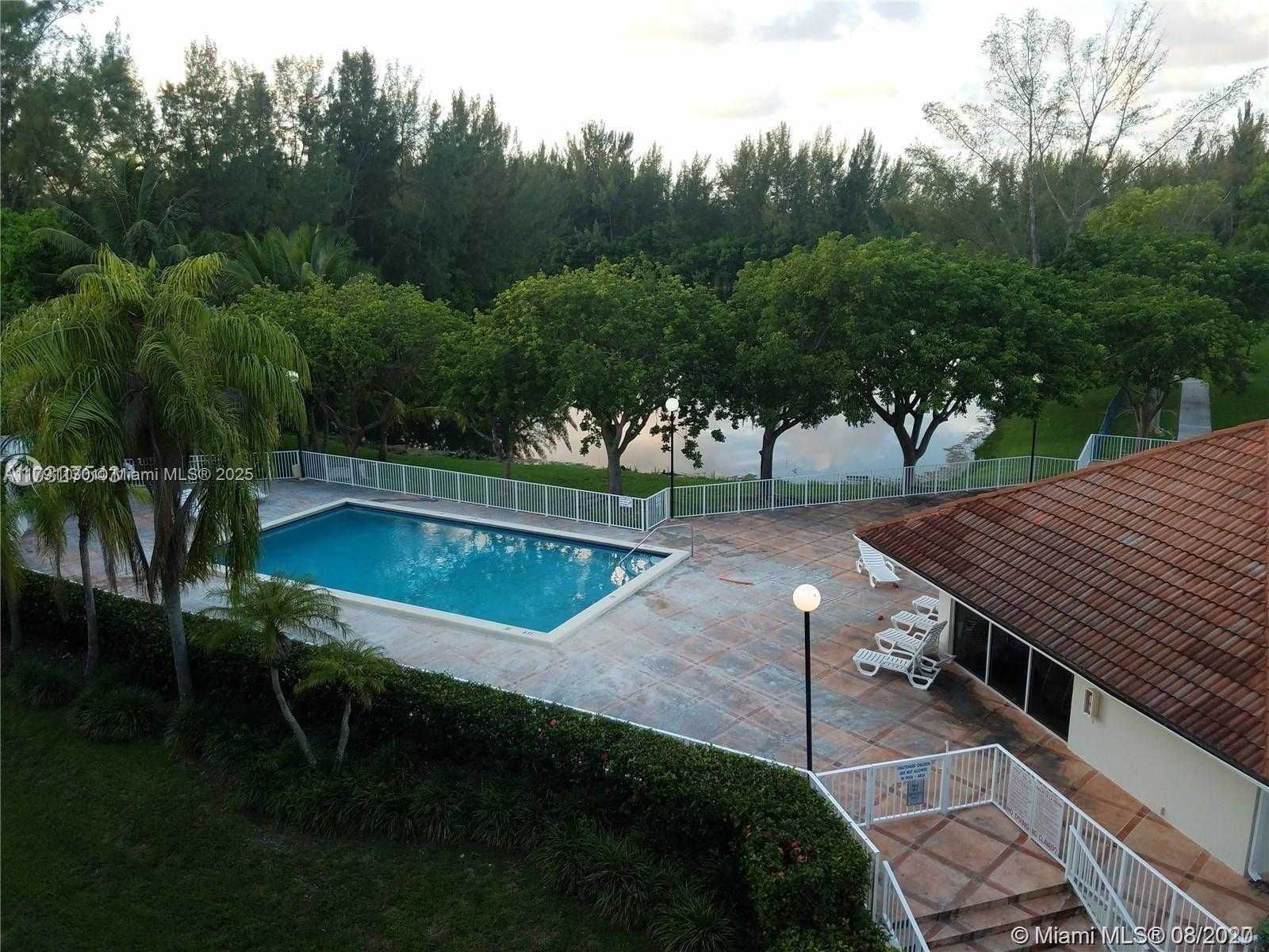 Small Image of 8240 SOUTH WEST 210TH ST #313, Cutler Bay Number 22