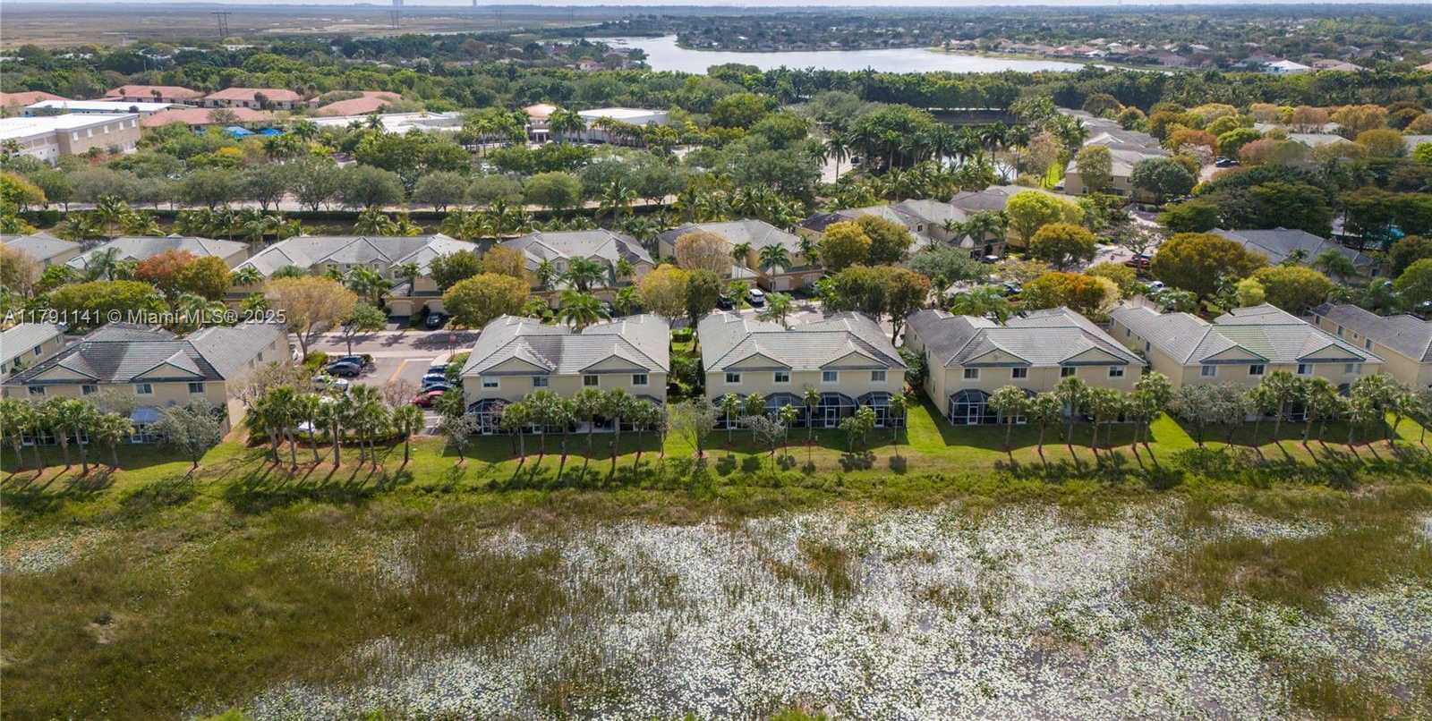 Small Image of 2475 CORDOBA BND, Weston Number 47