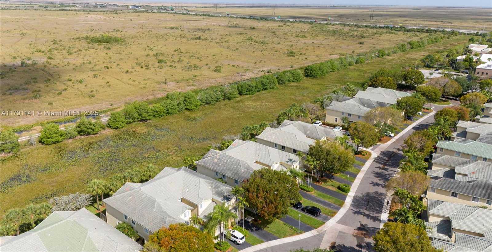Small Image of 2475 CORDOBA BND, Weston Number 51