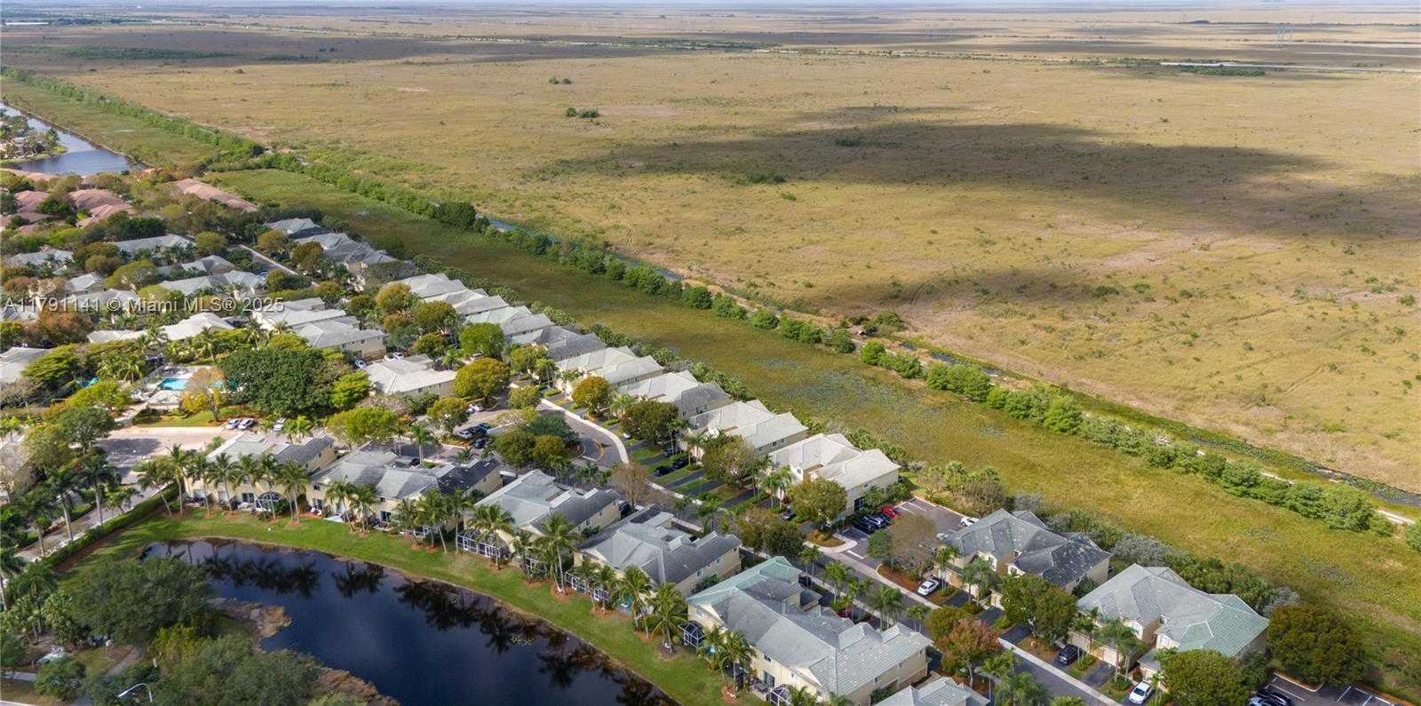 Small Image of 2475 CORDOBA BND, Weston Number 56