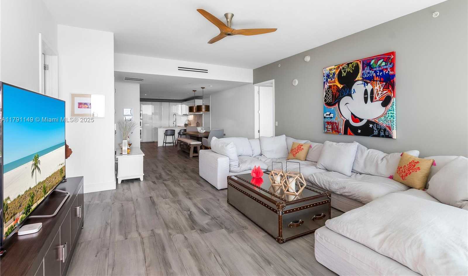 Small Image of 10201 COLLINS AVE #605, Bal Harbour Number 6