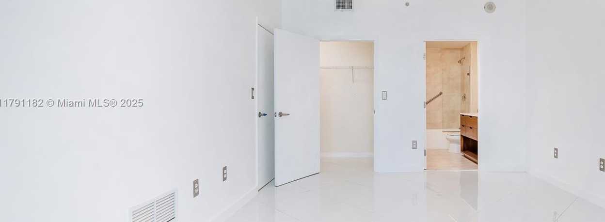 Small Image of 1900 NORTH BAYSHORE DR #2816, Miami Number 15