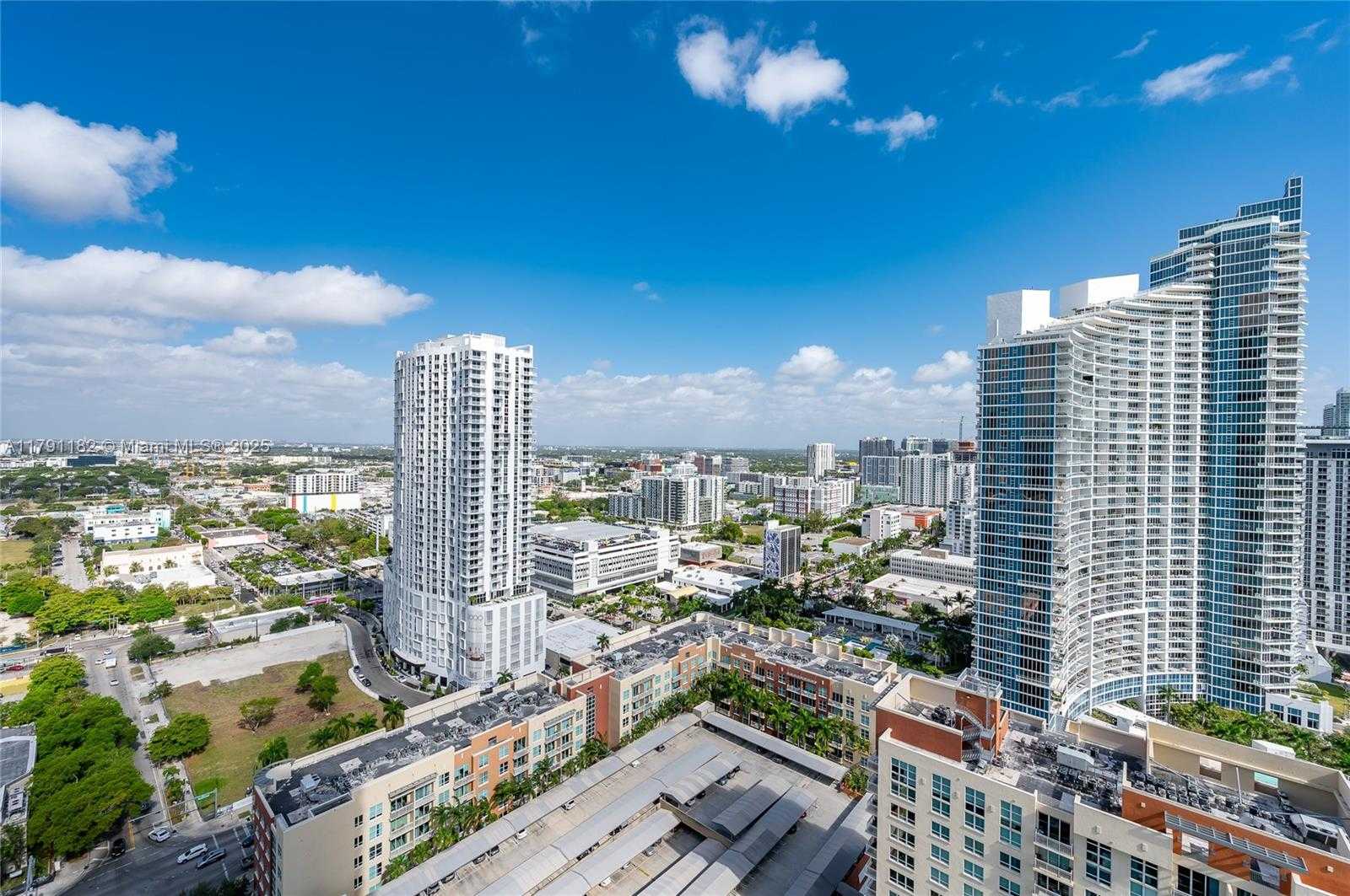 Small Image of 1900 NORTH BAYSHORE DR #2816, Miami Number 26