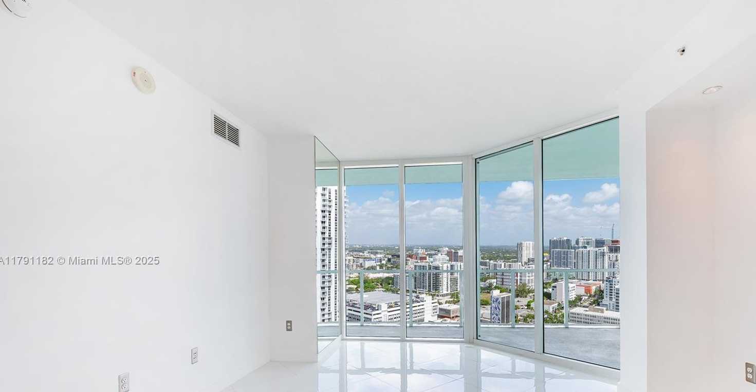 Small Image of 1900 NORTH BAYSHORE DR #2816, Miami Number 6