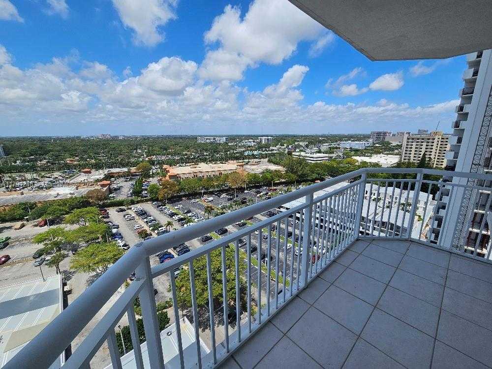Small Image of 18051 BISCAYNE BLVD #1704, Aventura Number 26