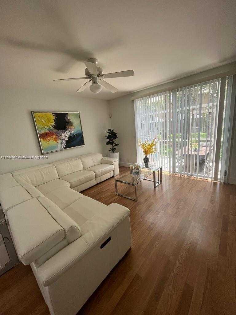 Small Image of 1380 CORONADO RD, Weston Number 2