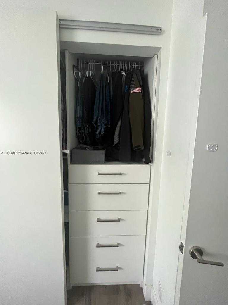 Small Image of 1380 CORONADO RD, Weston Number 27