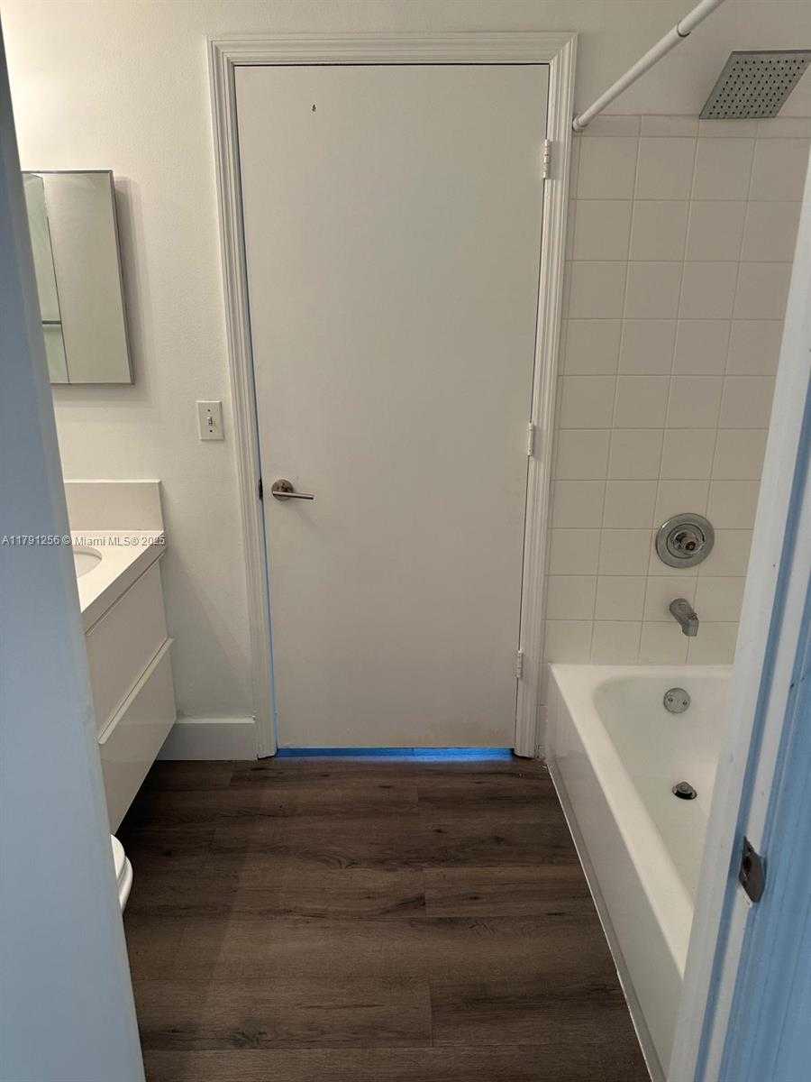 Small Image of 1380 CORONADO RD, Weston Number 33
