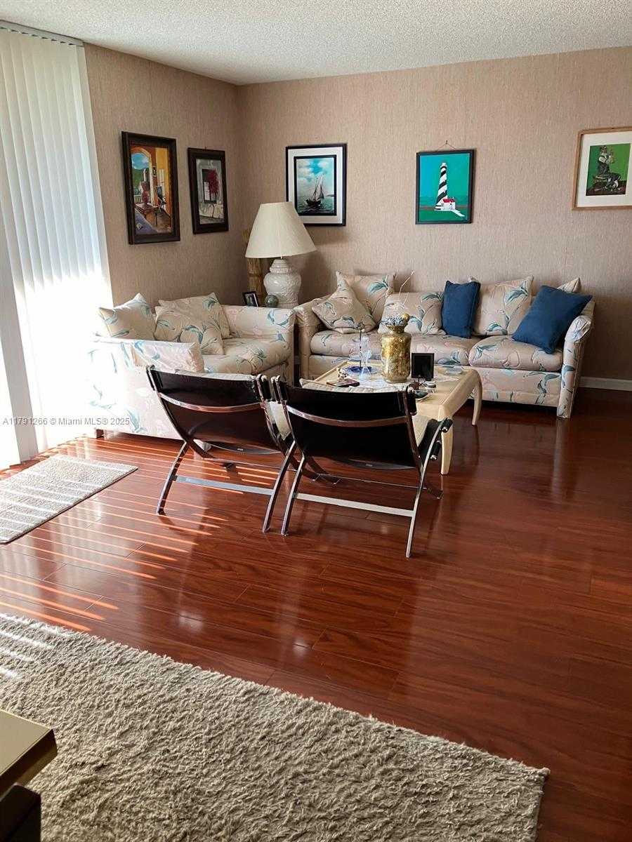 Small Image of 18181 NORTH EAST 31ST CT #506, Aventura Number 4