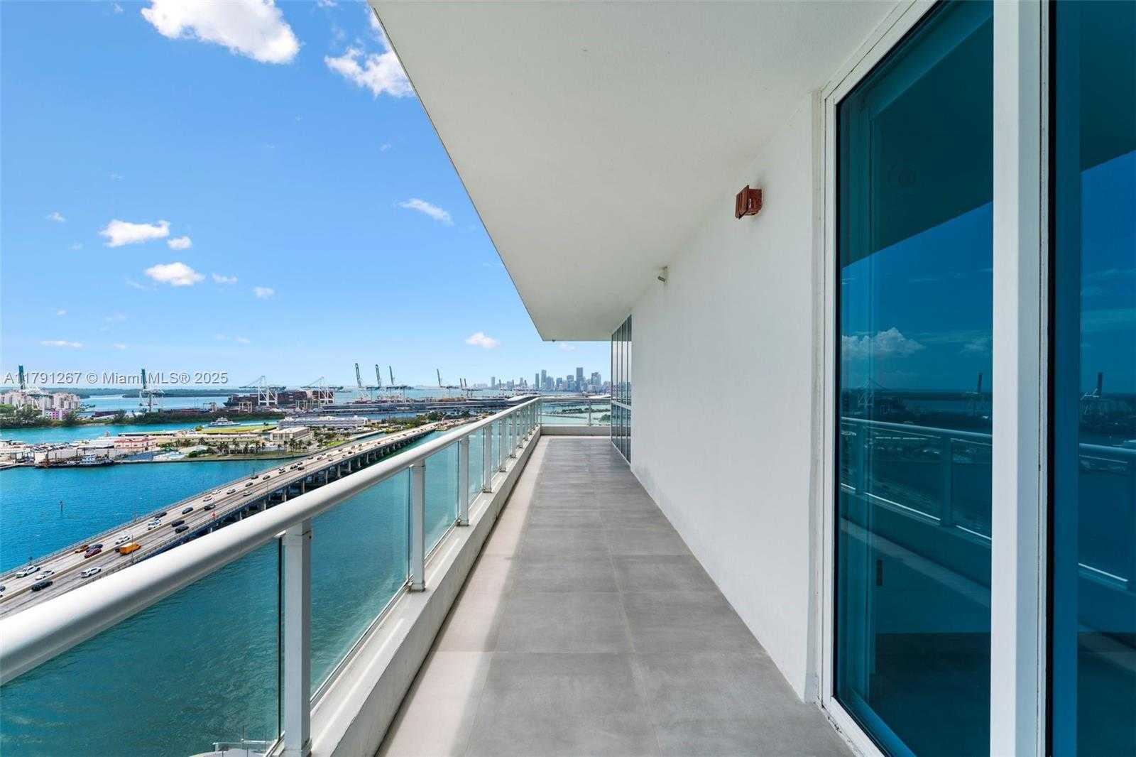 Small Image of 540 WEST AVE #2211, Miami Beach Number 25