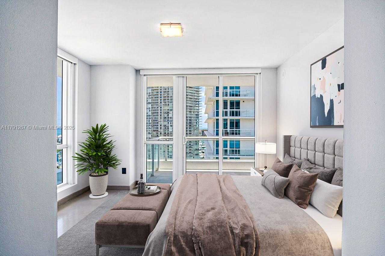 Small Image of 540 WEST AVE #2211, Miami Beach Number 42