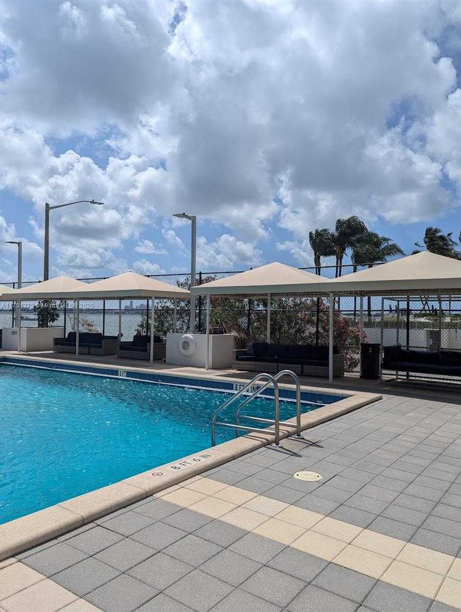 Small Image of 600 NORTH EAST 36TH ST #1804, Miami Number 25