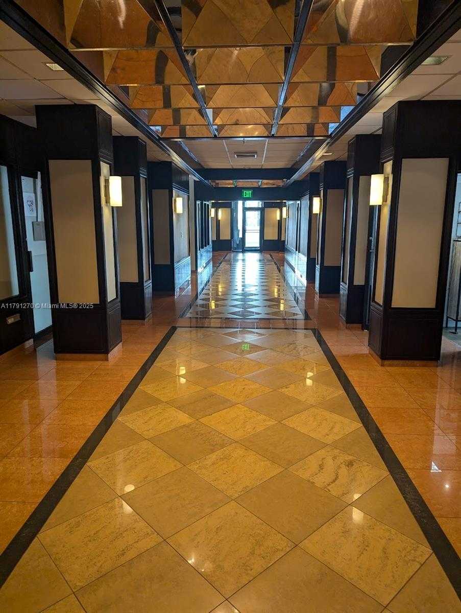 Small Image of 600 NORTH EAST 36TH ST #1804, Miami Number 34
