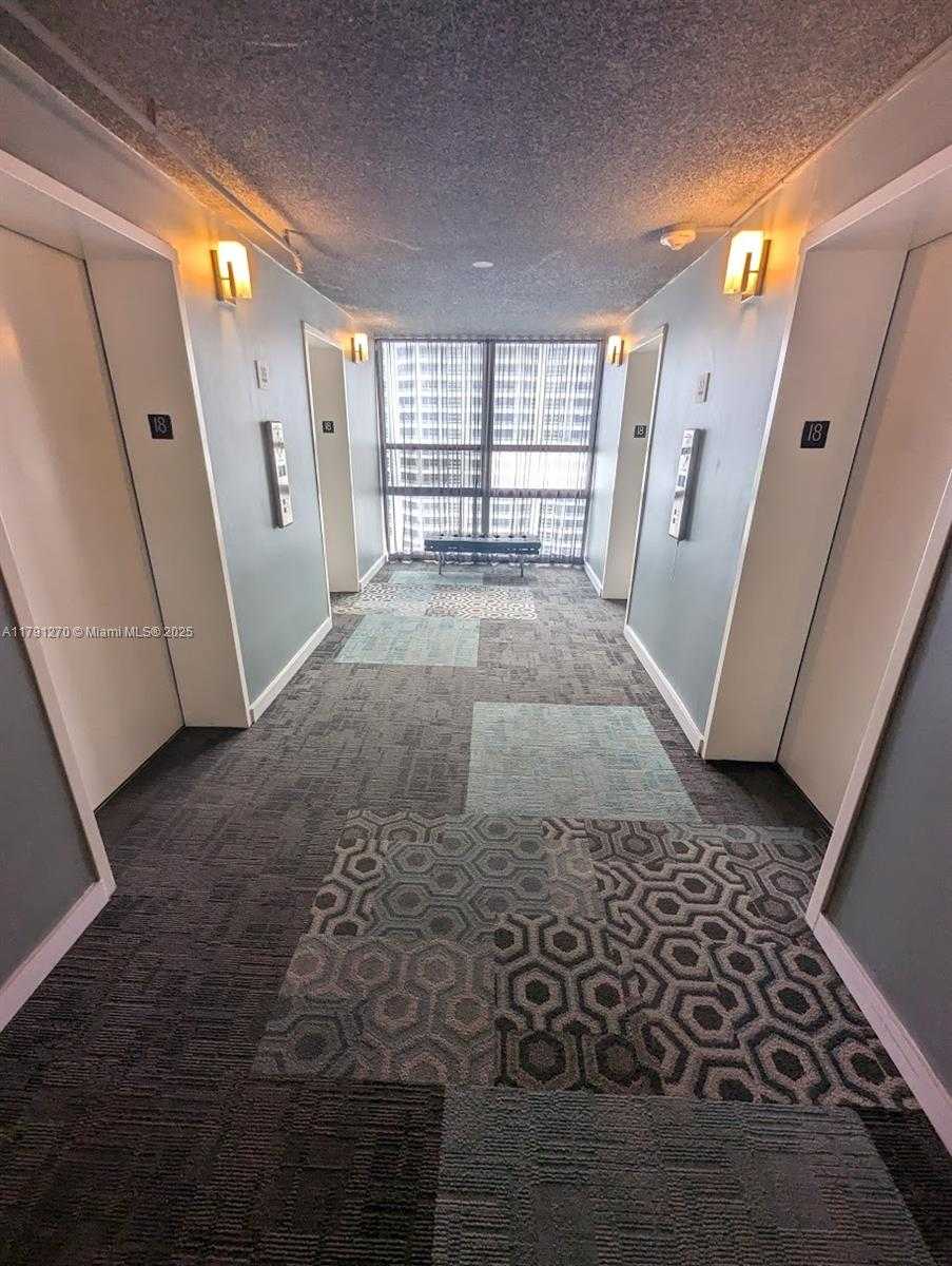 Small Image of 600 NORTH EAST 36TH ST #1804, Miami Number 4