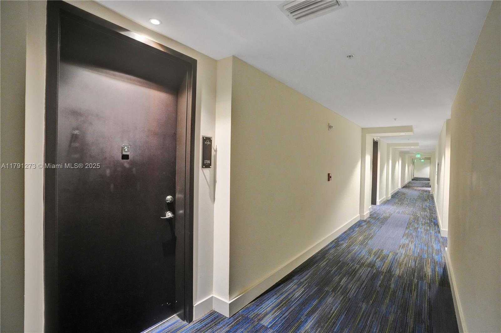 Small Image of 999 SOUTH WEST 1ST AVE #1710, Miami Number 10