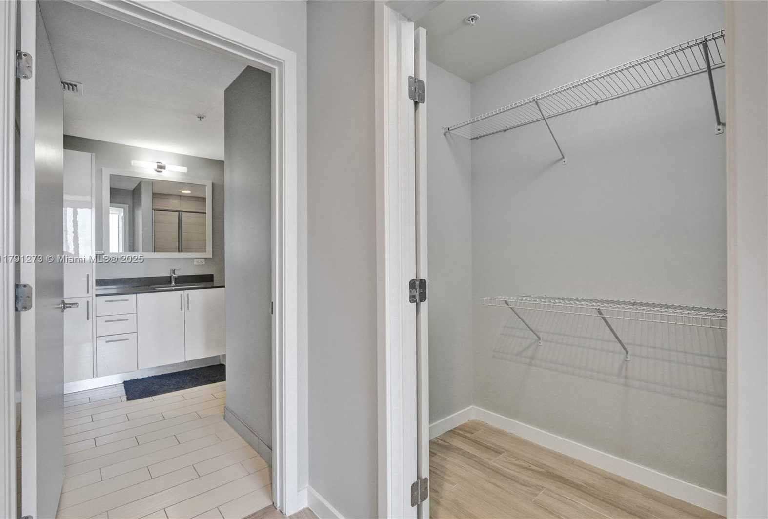 Small Image of 999 SOUTH WEST 1ST AVE #1710, Miami Number 14