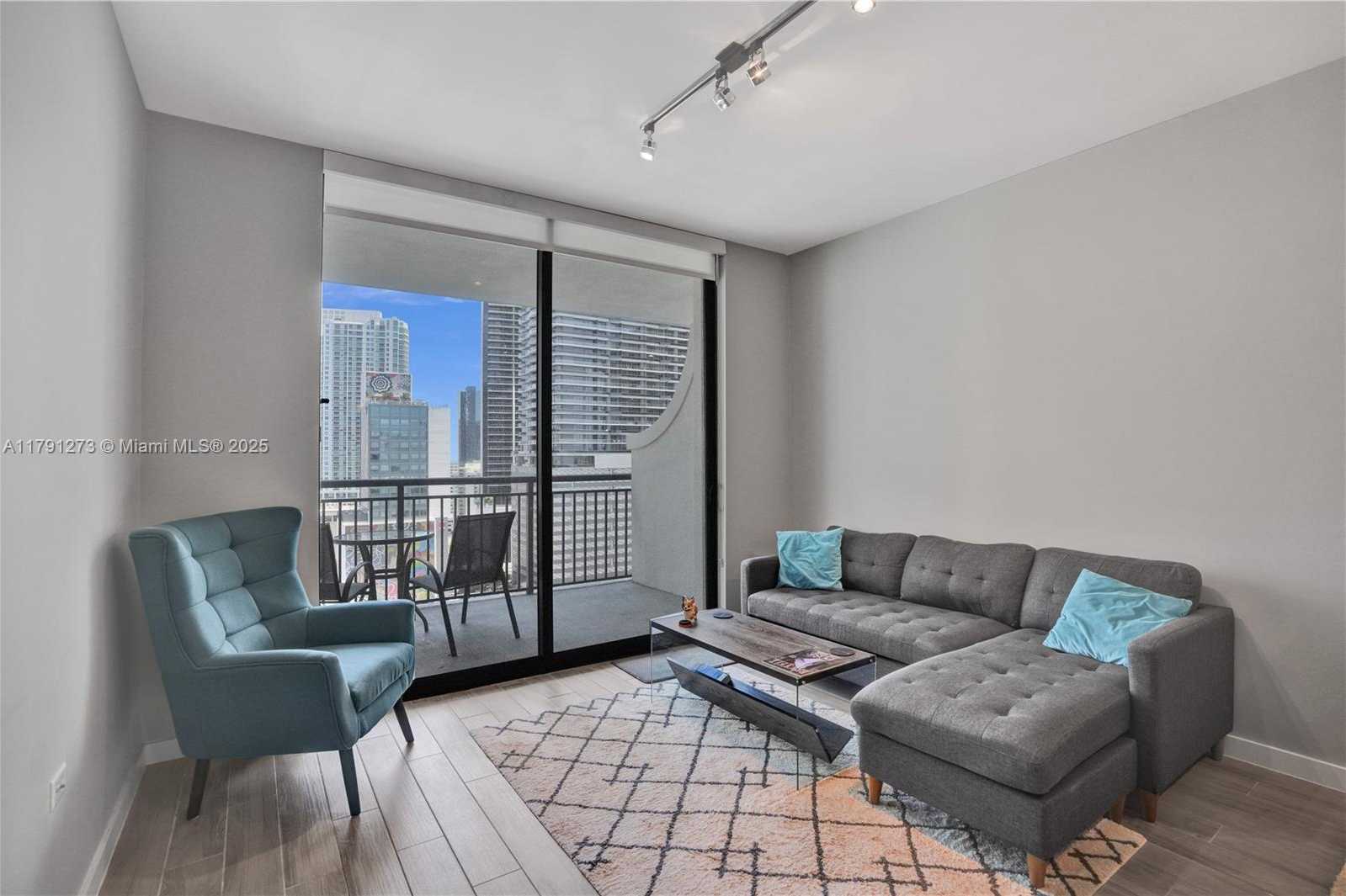 Small Image of 999 SOUTH WEST 1ST AVE #1710, Miami Number 8